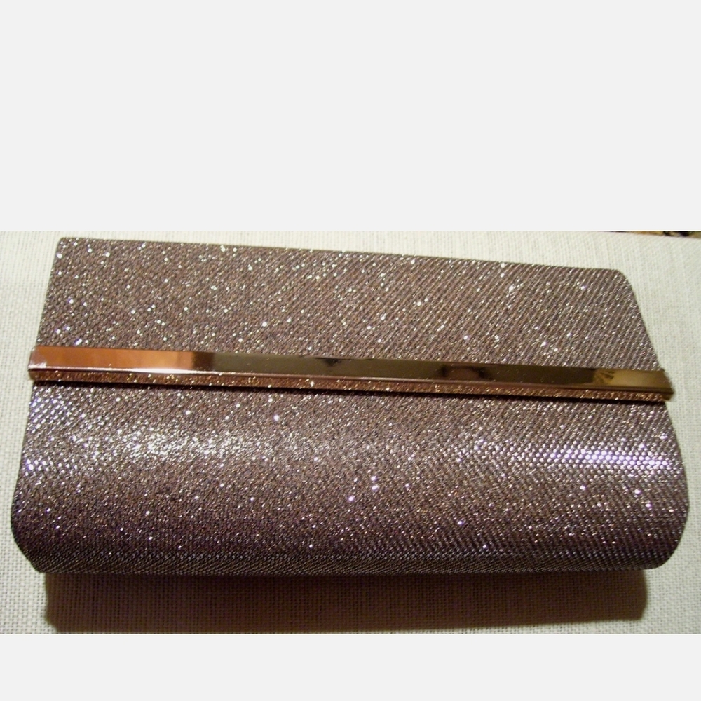 Elegant Grey Clutch Bag - Picture 3 of 5